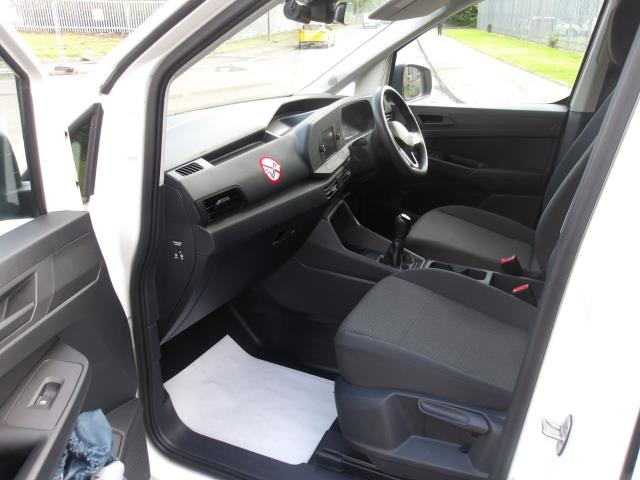 2022 Volkswagen Caddy 2.0 Tdi 102Ps Commerce Van [Business] (GL22FCF) Image 19