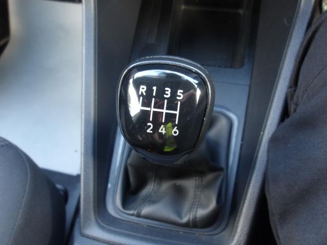2022 Volkswagen Caddy 2.0 Tdi 102Ps Commerce Van [Business] (GL22FCF) Image 31