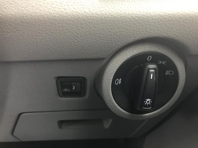 2022 Volkswagen Transporter T28 SWB STARTLINE 110PS BUSINESS  AIR CON  EURO 6 (GL22GYJ) Image 31