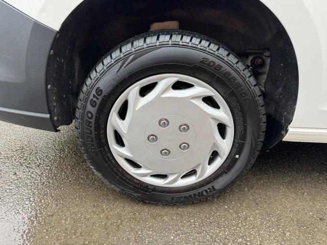 2022 Volkswagen Caddy 2.0 Tdi 102Ps Commerce Van Business (GL22JKO) Image 64