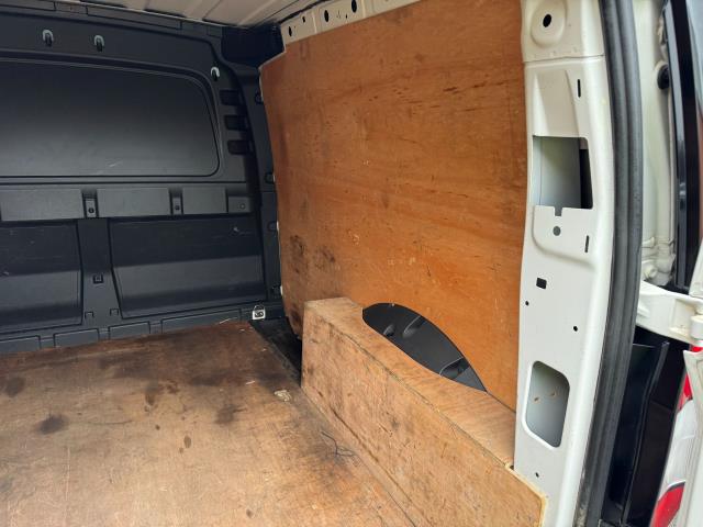 2022 Volkswagen Caddy 2.0 Tdi 102Ps Commerce Van Business (GL22JKO) Image 52