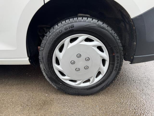 2022 Volkswagen Caddy 2.0 Tdi 102Ps Commerce Van Business (GL22JKO) Image 63