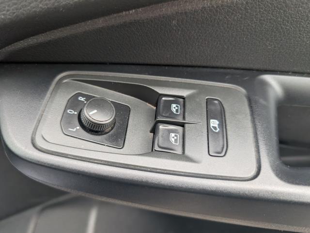 2022 Volkswagen Caddy 2.0 Tdi 102Ps Commerce Van [Business] (GL22JMO) Image 17