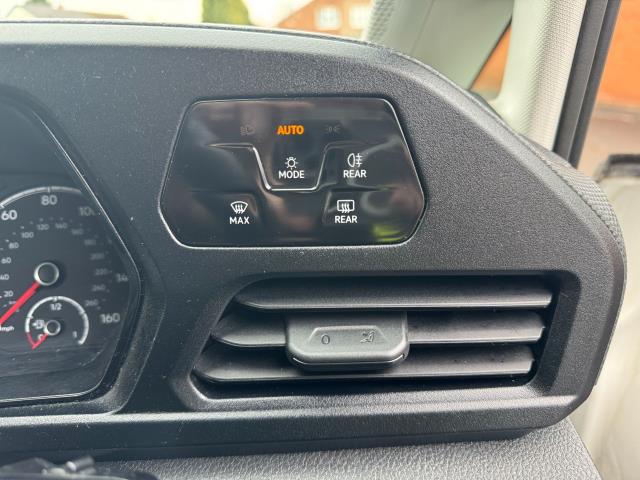 2022 Volkswagen Caddy 2.0 Tdi 102Ps Commerce Van Business (GL22JZG) Image 27