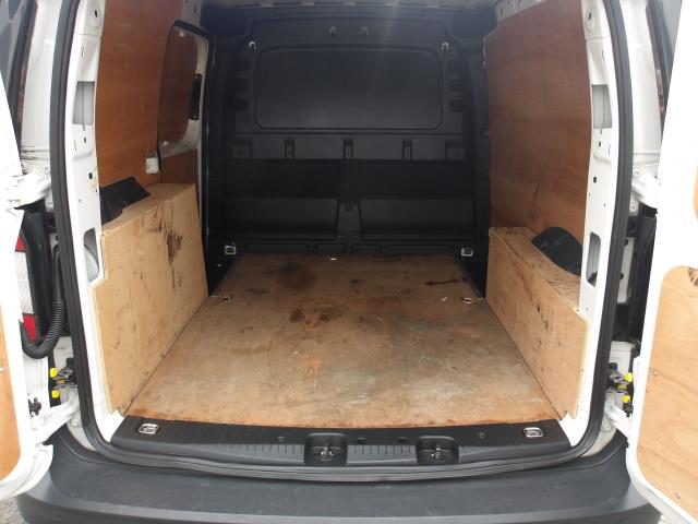 2022 Volkswagen Caddy 2.0 Tdi 102Ps Commerce Van [Business] (GL22JZM) Image 20