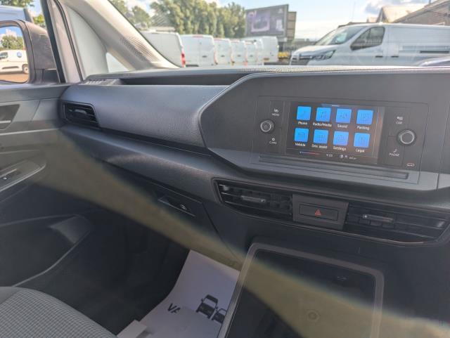 2022 Volkswagen Caddy 2.0 Tdi 102Ps Commerce Van [Business] *Restricted to 70mph* (GL22JZO) Image 28