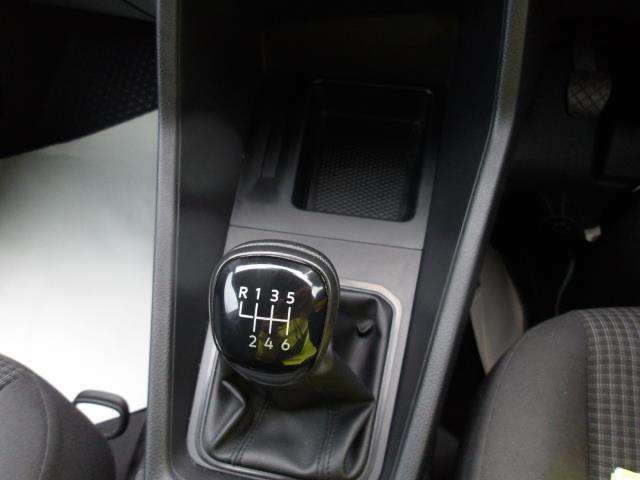 2022 Volkswagen Caddy 2.0 Tdi 102Ps Commerce Van [Business]  *Ltd to 68mph* (GL22LUY) Image 28