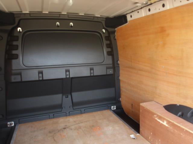 2022 Volkswagen Caddy 2.0 Tdi 102Ps Commerce Van [Business] (GL22LVB) Image 16