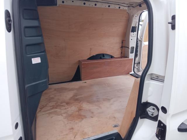 2022 Volkswagen Caddy 2.0 Tdi 102Ps Commerce Van [Business] SPEED LIMITER 68 MPH (GL22MLV) Image 18