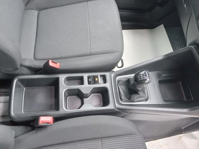 2022 Volkswagen Caddy 2.0 Tdi 102Ps Commerce Van [Business] SPEED LIMITER 68 MPH (GL22MLV) Image 31