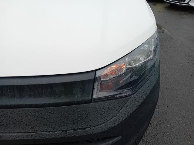 2022 Volkswagen Caddy C20 2.0TDI COMMERCE BUSINESS 102PS EURO 6 AIR CON (GL22RVJ) Image 40