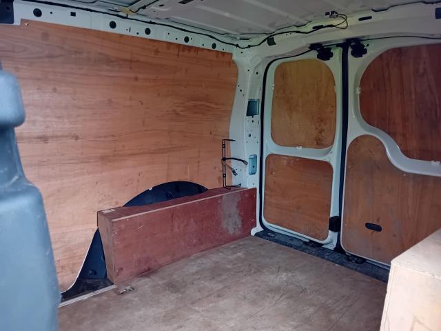 2022 Volkswagen Caddy C20 2.0TDI COMMERCE BUSINESS 102PS EURO 6 AIR CON (GL22RVJ) Image 12