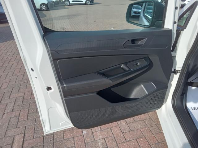 2022 Volkswagen Caddy 2.0 Tdi 102Ps Commerce Van [Business] (GL22XSK) Image 23