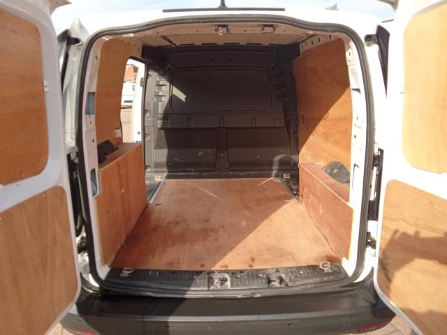 2022 Volkswagen Caddy 2.0 Tdi 102Ps Commerce Van [Business] (GL22XSK) Image 13