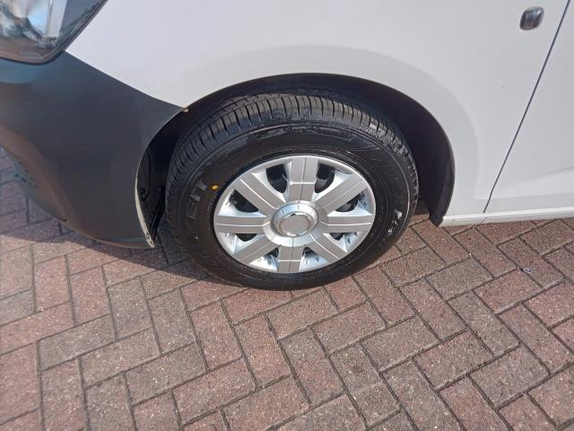 2022 Volkswagen Caddy 2.0 Tdi 102Ps Commerce Van [Business] (GL22XSK) Image 29