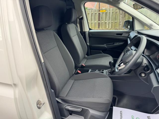 2022 Volkswagen Caddy 2.0 Tdi 102Ps Commerce Van Business (GL22YGE) Image 16