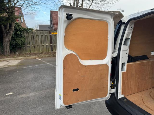 2022 Volkswagen Caddy 2.0 Tdi 102Ps Commerce Van Business (GL22YGE) Image 58