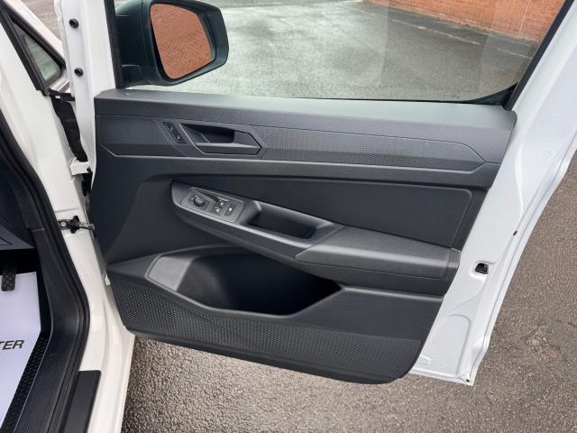 2022 Volkswagen Caddy 2.0 Tdi 102Ps Commerce Van Business (GL22YGE) Image 18
