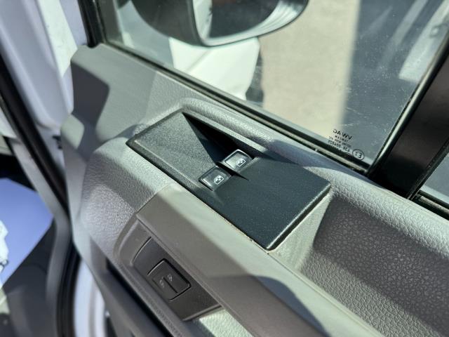 2022 Volkswagen Crafter 2.0 Tdi 140Ps Startline Business High Roof Van (GL22YXO) Image 19