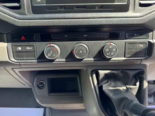 2022 Volkswagen Crafter 2.0 Tdi 140Ps Startline Business High Roof Van (GL22YXO) Image 32