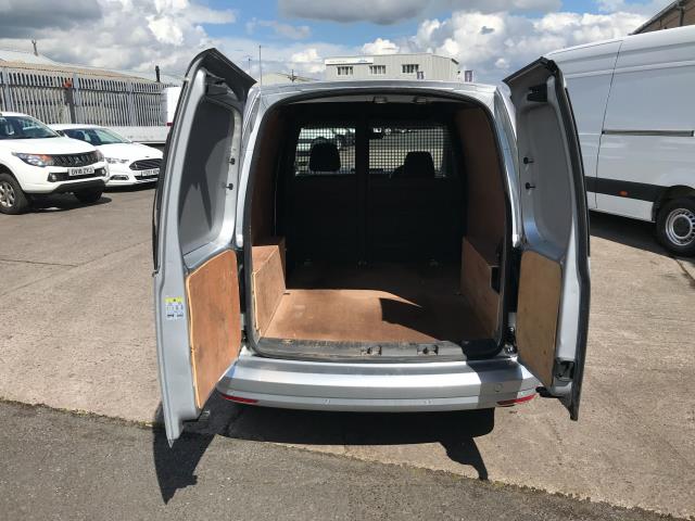2017 Volkswagen Caddy 2.0TDI BLUEMOTION TECH 102PS HIGHLINE EURO 6 (GL67WPX) Image 21