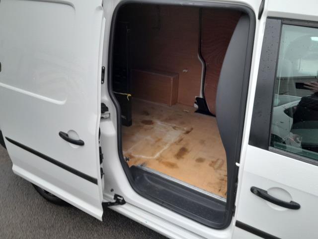2018 Volkswagen Caddy Maxi 2.0 Tdi Bluemotion Tech 102Ps Startline Van (GL68AFY) Image 16