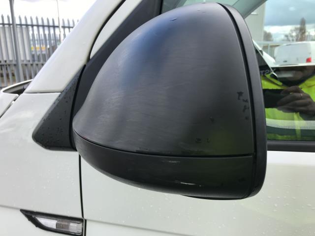 2018 Volkswagen Transporter  T28 SWB 2.0TDI BMT 102PS STARTLINE EURO 6 (GL68BHZ) Image 23