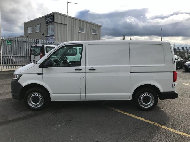 2018 Volkswagen Transporter  T28 SWB 2.0TDI BMT 102PS STARTLINE EURO 6 (GL68BHZ) Image 6