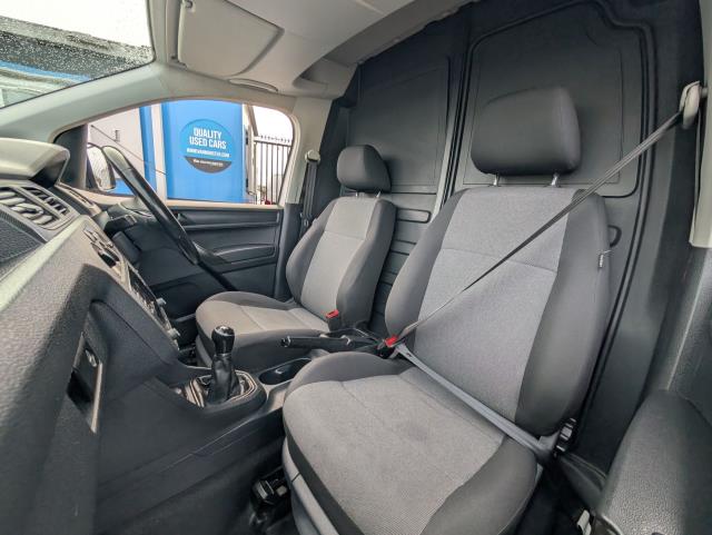 2018 Volkswagen Caddy Maxi 2.0 Tdi Bluemotion Tech 102Ps Startline Van (GL68FFG) Image 18