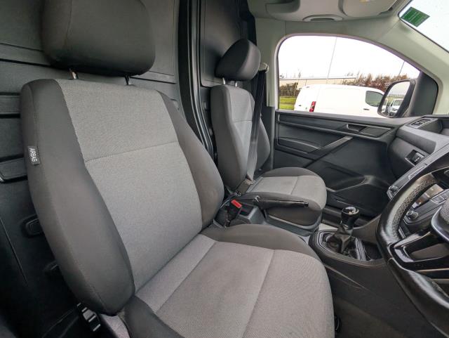 2018 Volkswagen Caddy Maxi 2.0 Tdi Bluemotion Tech 102Ps Startline Van (GL68FFG) Image 17