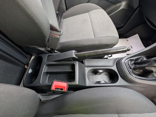 2018 Volkswagen Caddy Maxi 2.0 Tdi Bluemotion Tech 102Ps Startline Van (GL68FFG) Image 27