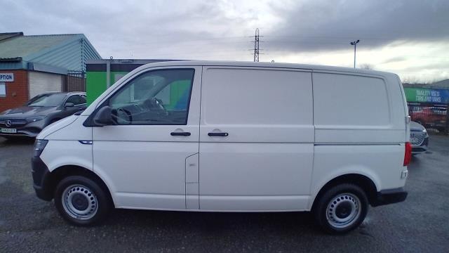 2018 Volkswagen Transporter 2.0 Tdi Bmt 102 Startline Van Euro 6 (GL68LFE) Image 6