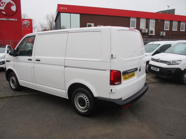 2020 Volkswagen Transporter T28 SWB 2.0TDI 110 STARTLINE BUSINESS (GL70AOD) Image 7