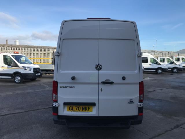 2020 Volkswagen Crafter CR35 MWB 2.0TDI TRENDLINE BUSINESS 140PS HIGH ROOF EURO 6 AIR CON (GL70MKF) Image 24