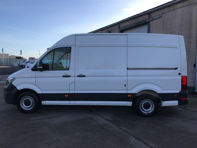 2020 Volkswagen Crafter CR35 MWB 2.0TDI TRENDLINE BUSINESS 140PS HIGH ROOF EURO 6 AIR CON (GL70MKF) Image 9