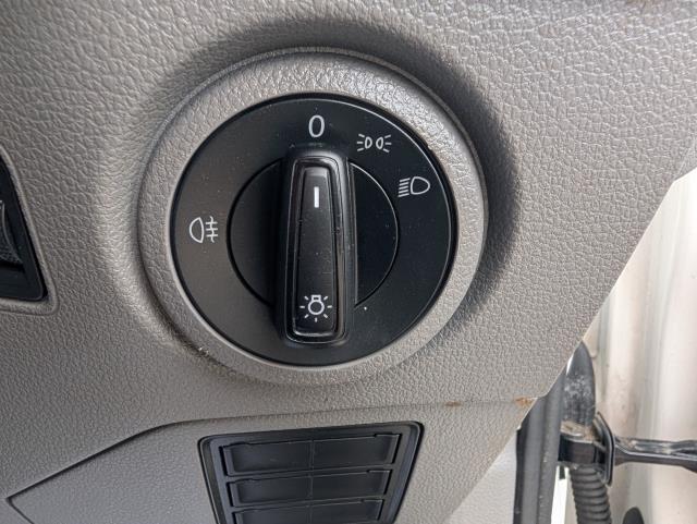 2020 Volkswagen Crafter 2.0 Tdi 140Ps Trendline Business High Roof Van (GL70MKM) Image 19