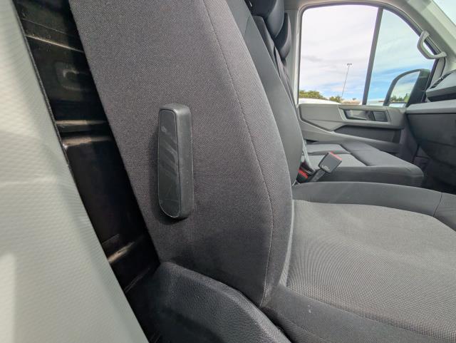 2020 Volkswagen Crafter 2.0 Tdi 140Ps Trendline Business High Roof Van (GL70MKM) Image 32