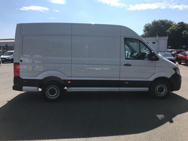 2020 Volkswagen Crafter 2.0 Tdi 140PS TRENDLINE HIGH ROOF EURO 6 VAN (GL70UKT) Image 12