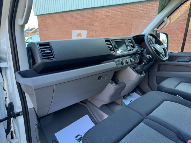 2020 Volkswagen Crafter 2.0 Tdi 140Ps Trendline Business High Roof Van EURO 6 (GL70UKU) Image 36