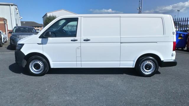 2018 Volkswagen Transporter 2.0 Tdi Bmt 102 Startline Van Euro 6 (GM18KWY) Image 4