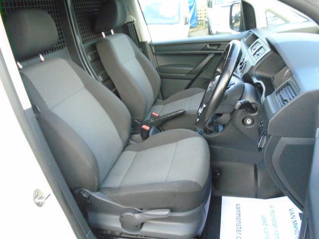 2018 Volkswagen Caddy 2.0 Tdi Bluemotion Tech 102Ps Startline Van (GM18XBN) Image 22