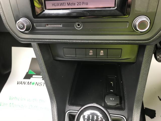 2019 Volkswagen Caddy  2.0 102PS BLUEMOTION TECH 102 STARTLINE EURO 6 (GM19OZH) Image 19