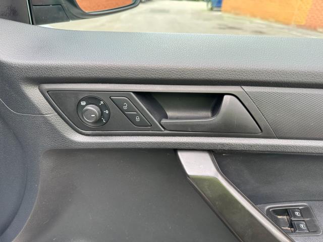 2019 Volkswagen Caddy 2.0 Tdi Bluemotion Tech 102Ps Startline Van (GM19OZJ) Image 17