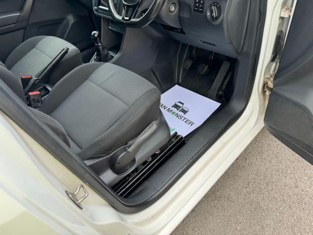 2019 Volkswagen Caddy 2.0 Tdi Bluemotion Tech 102Ps Startline Van (GM19OZJ) Image 14