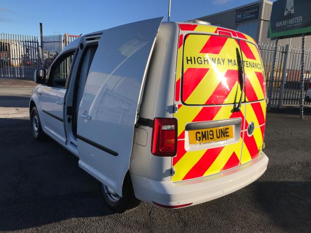 2019 Volkswagen Caddy C20 2.0TDI BMT 102PS TRENDLINE  AIR CON  EURO 6 (GM19UNE) Image 5