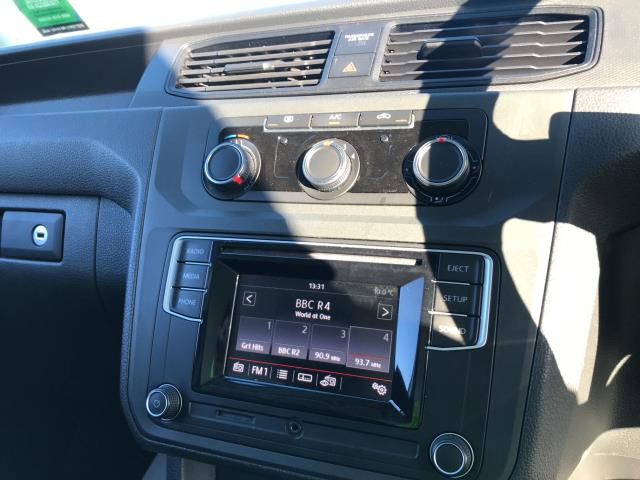 2019 Volkswagen Caddy C20 2.0TDI BMT 102PS TRENDLINE  AIR CON  EURO 6 (GM19UNE) Image 14