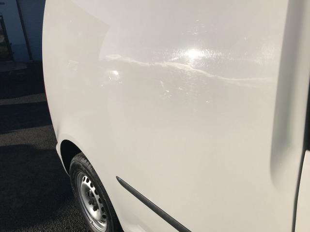 2019 Volkswagen Caddy C20 2.0TDI BMT 102PS TRENDLINE  AIR CON  EURO 6 (GM19UNE) Image 8