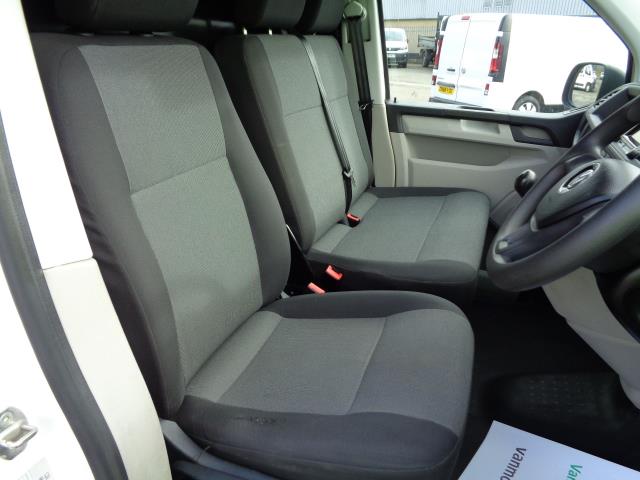 2019 Volkswagen Transporter 2.0 Tdi Bmt 102 Startline Van Euro 6 (GM19UNG) Image 10
