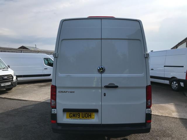 2019 Volkswagen Crafter CR35 MWB 2.0TDI 140PS STARTLINE HIGH ROOF EURO 6 (GM19UOH) Image 24