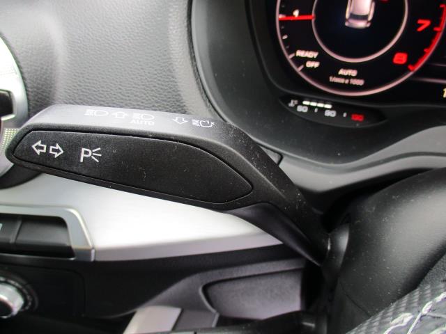 2022 Audi Q2 30 Tfsi S Line 5Dr (HG22VYC) Image 18